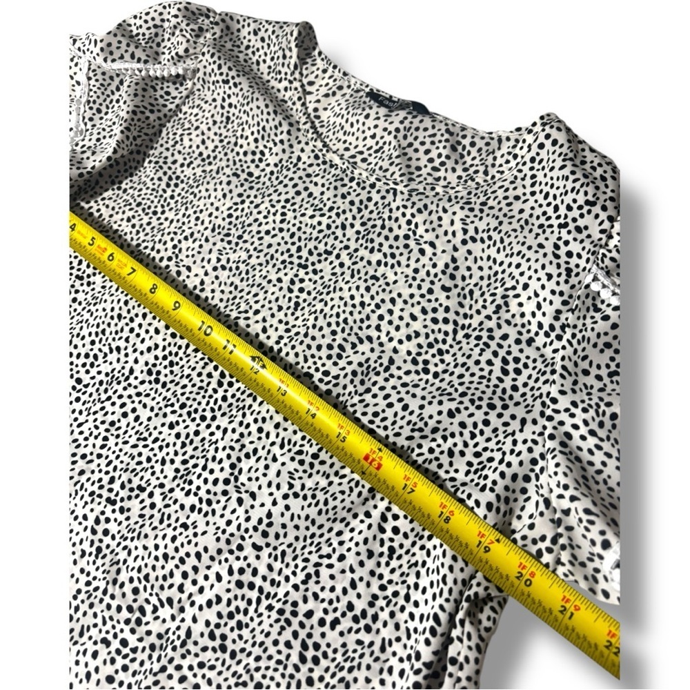 Fashion Women Large Black & White Speckle Print Short Sleeve White Trim Blouse - Picture 11 of 16